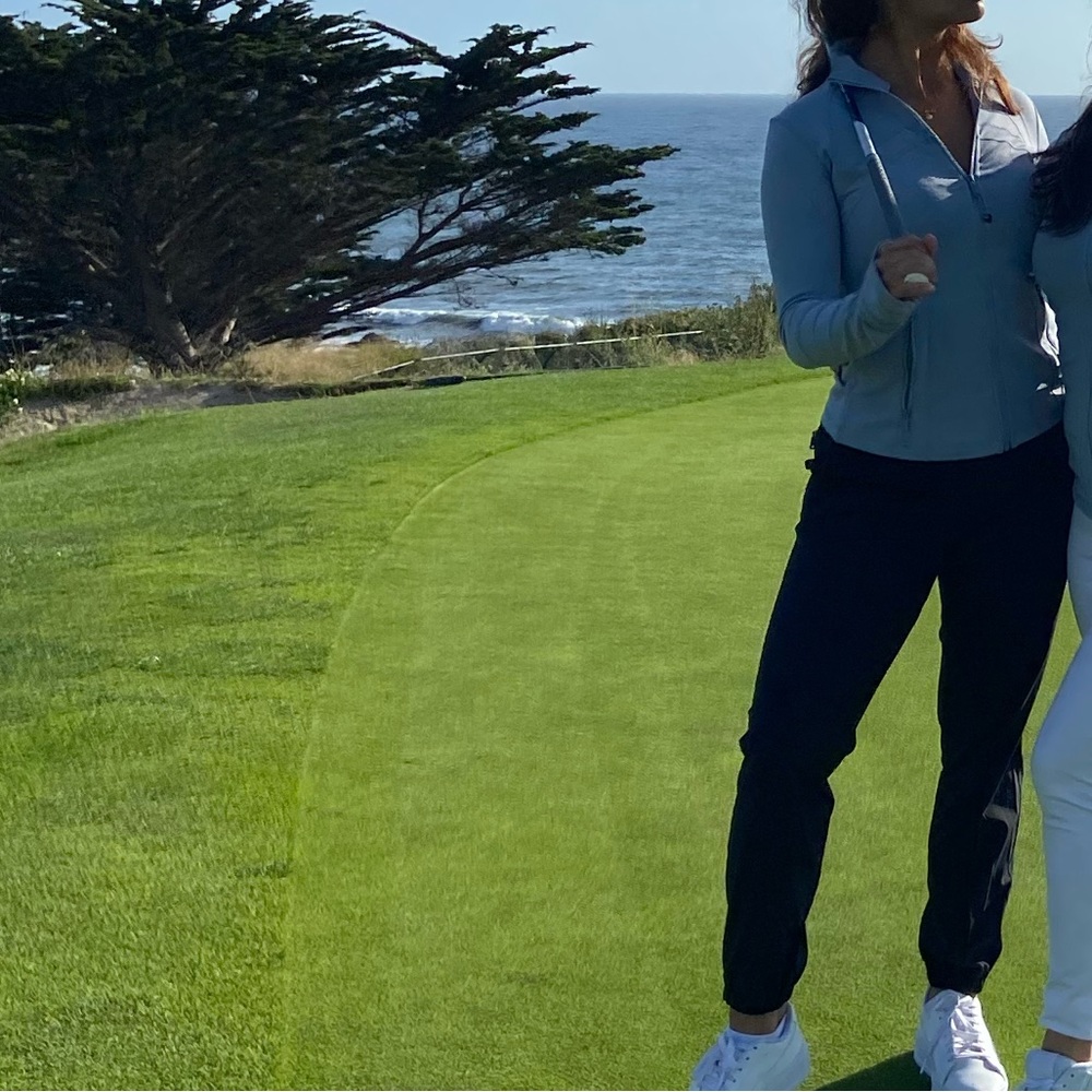Golfing pants for women.